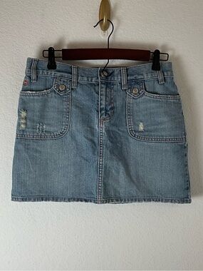 VTG Old Navy Light Blue Denim low waist Mini Skirt girlcore y2k streetwear size2